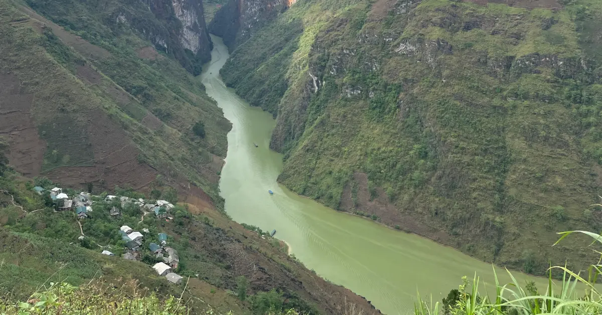 Riding the Ha Giang Loop in 3 Days: An Honest Guide from the Originals
